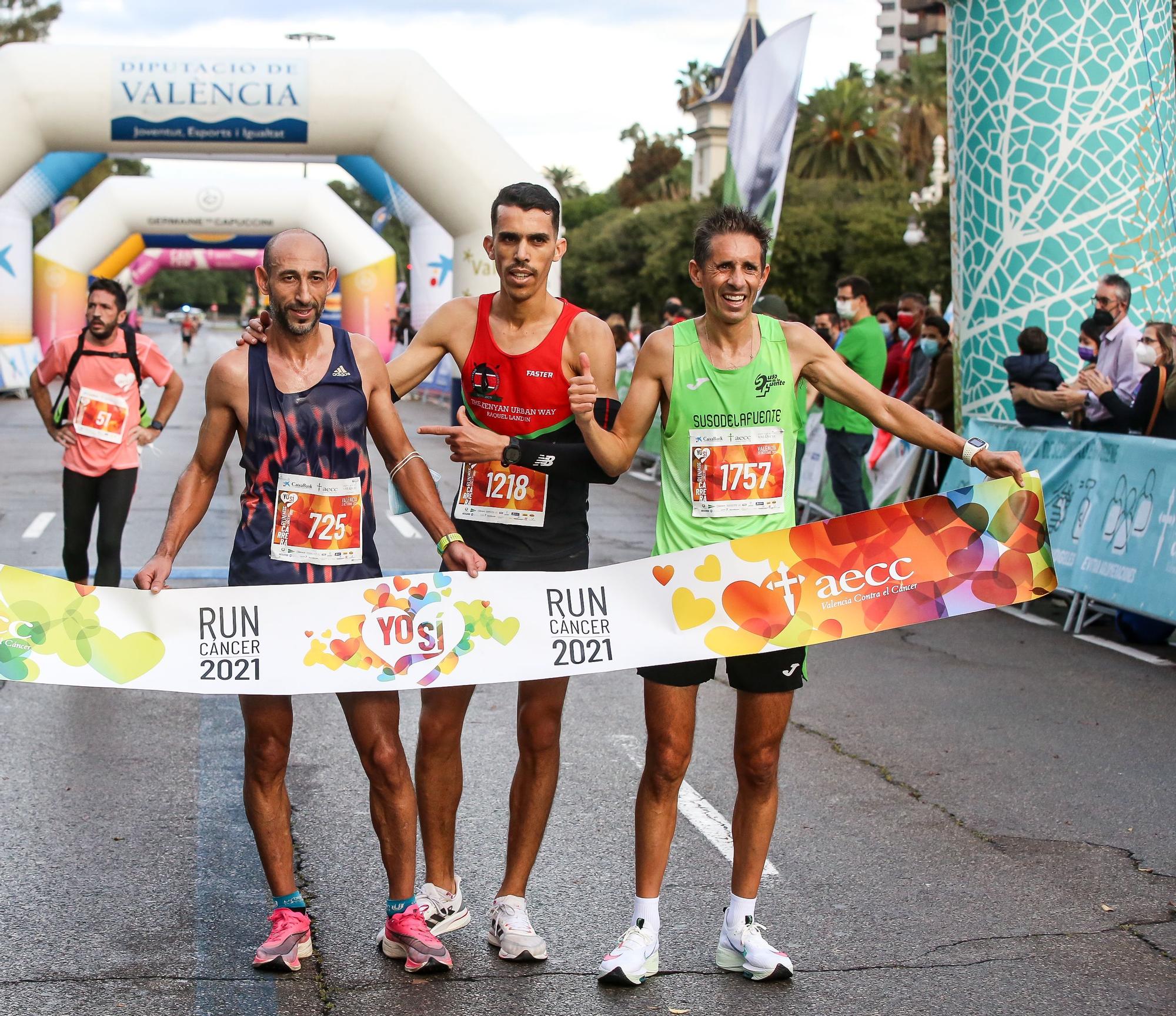 Búscate en la carrera contra el cáncer de València