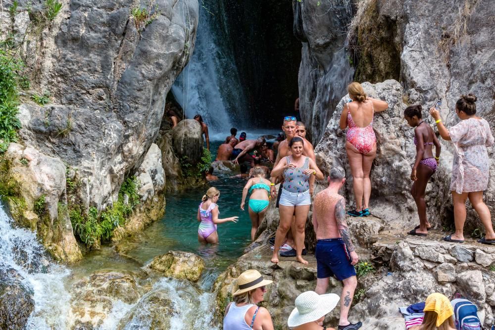 Aforo desbordado en les Fonts de l''Algar