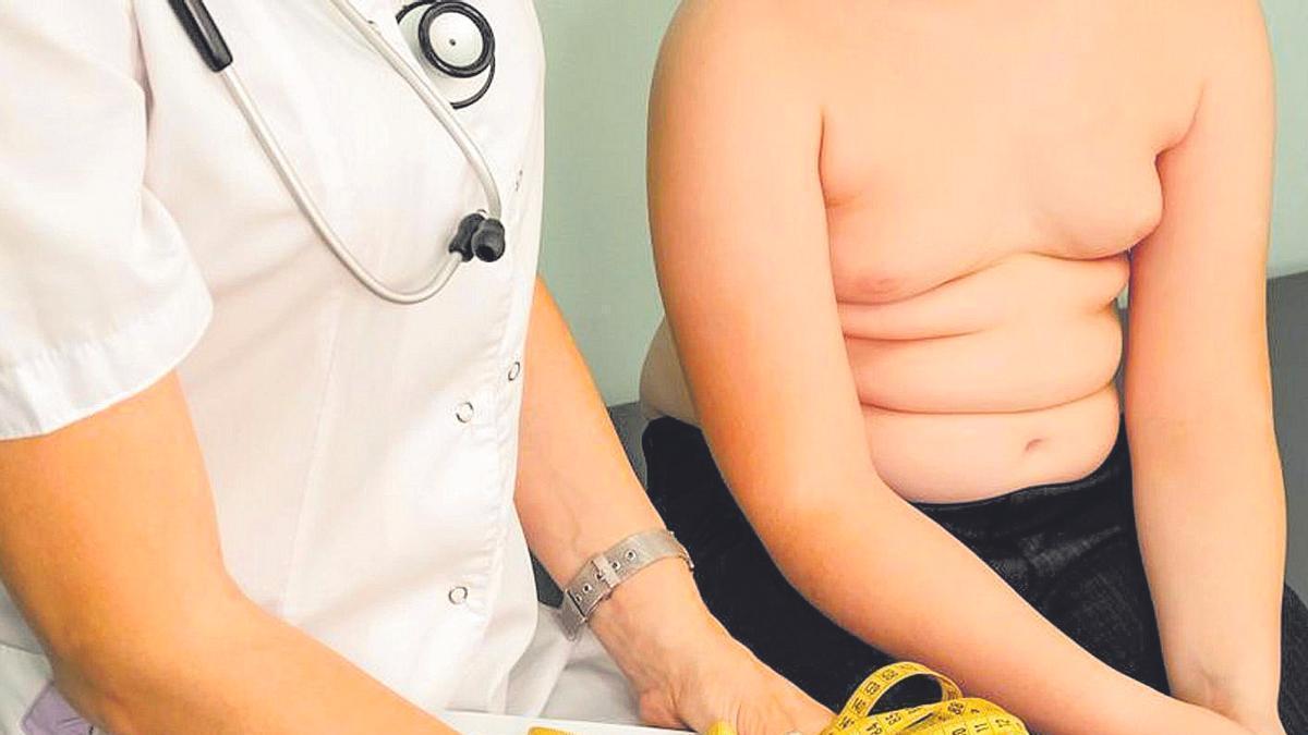La obesidad infantil y la adolescente es una de las grandes preocupaciones de los especialistas.