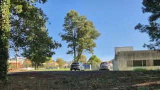 El nuevo aparcamiento del centro de salud de A Covada no seduce a los vecinos de Oleiros