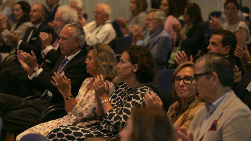 Asistentes al acto de clausura de los Cursos de La Granda del año pasado. | María Fuentes