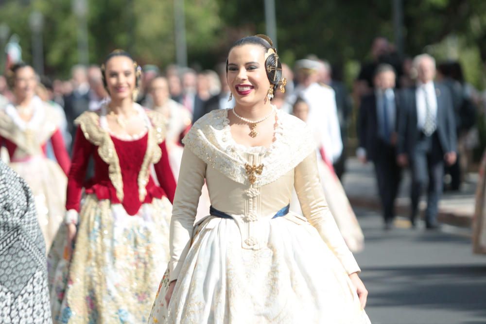 Homenaje a la Senyera de la agrupación de Fallas del Marítim