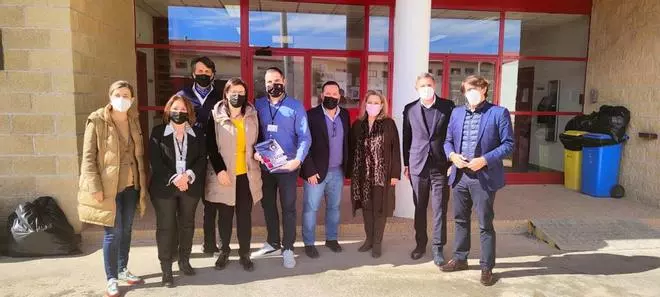 El PP visita la cárcel de Villena y promete mejorar las condiciones de los trabajadores