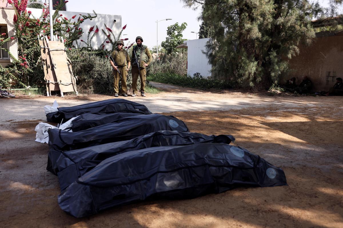 Masacre en el kibutz Kfar Aza de Israel