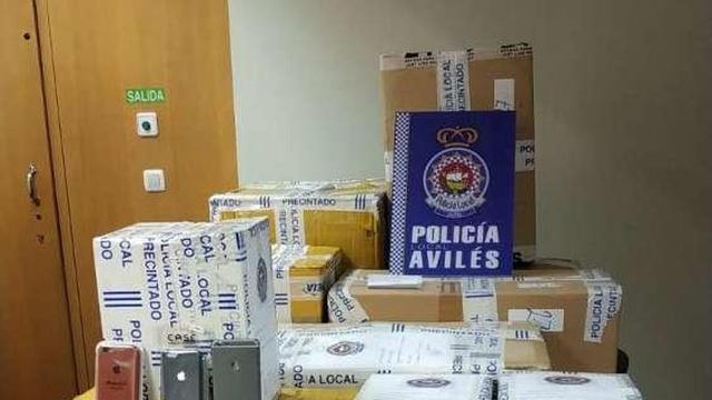 Material incautado el jueves por la tarde por la Policía Local de Avilés.
