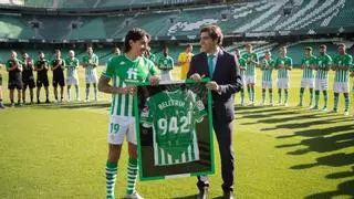 Bellerín se despide del Betis