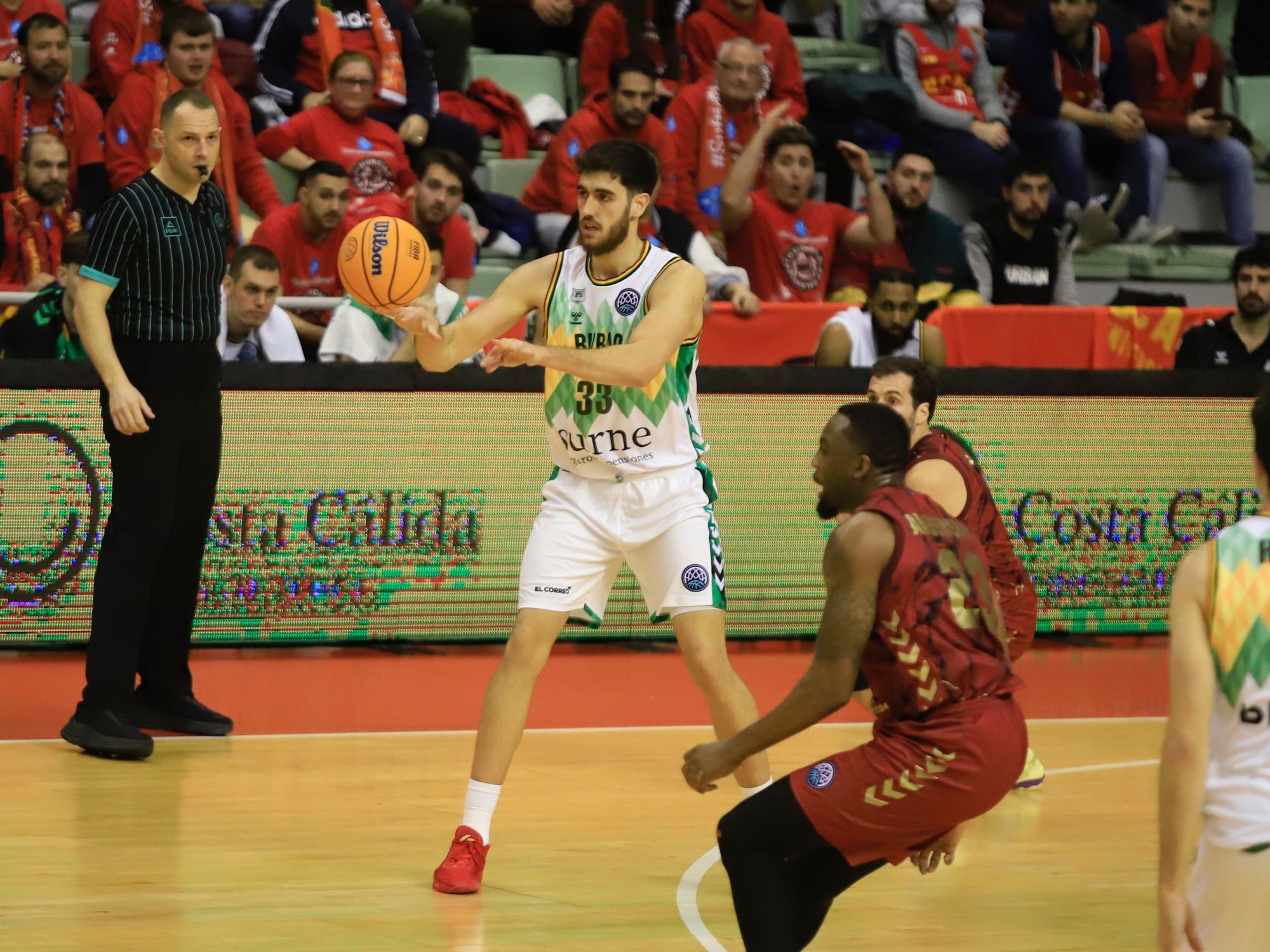 Las imágenes del UCAM Murcia - Bilbao Basket