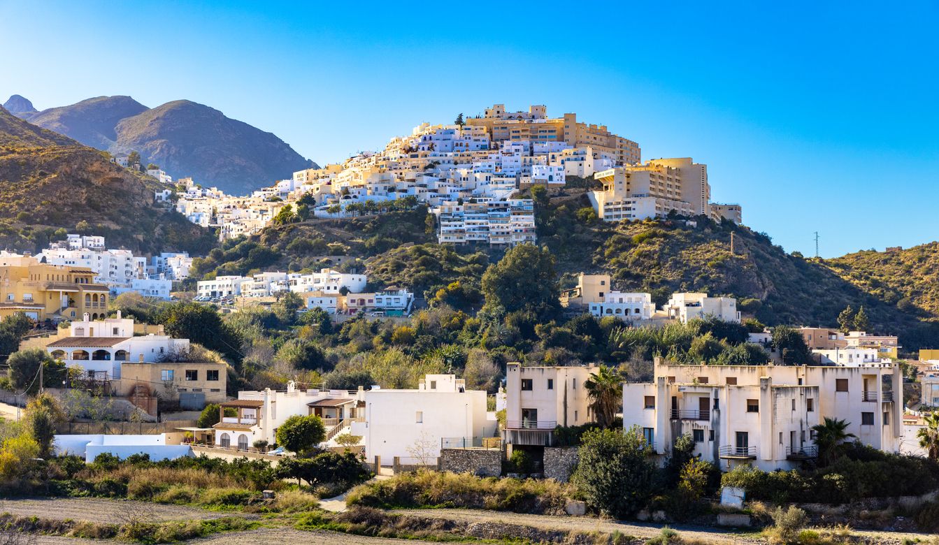 Mojácar está considerado uno de los pueblos más bonitos de Andalucía.