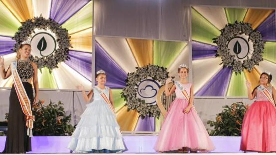 Acto de coronación de las Reinas y Damas de las Fiestas de Sant Joan del año pasado.