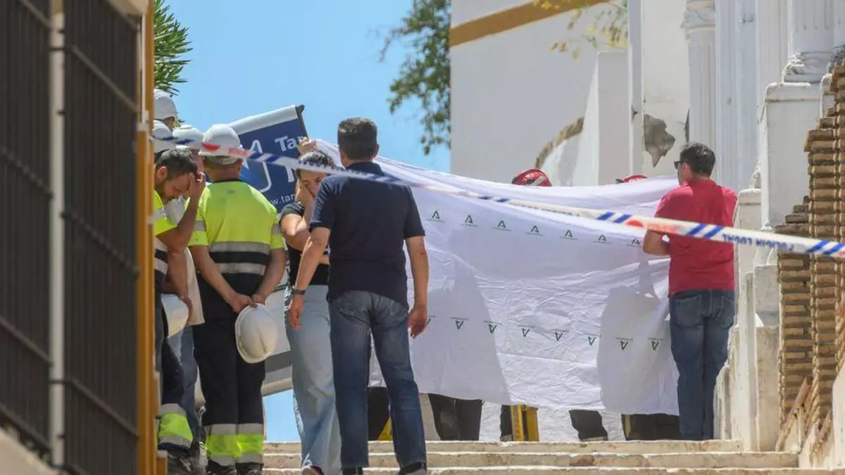 La Inspección de Trabajo encuentra fallos de seguridad en la obra donde murieron dos trabajadores en Sevilla