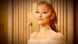 Ariana Grande, en la alfombra roja de los Premios SAG, en Los Ángeles