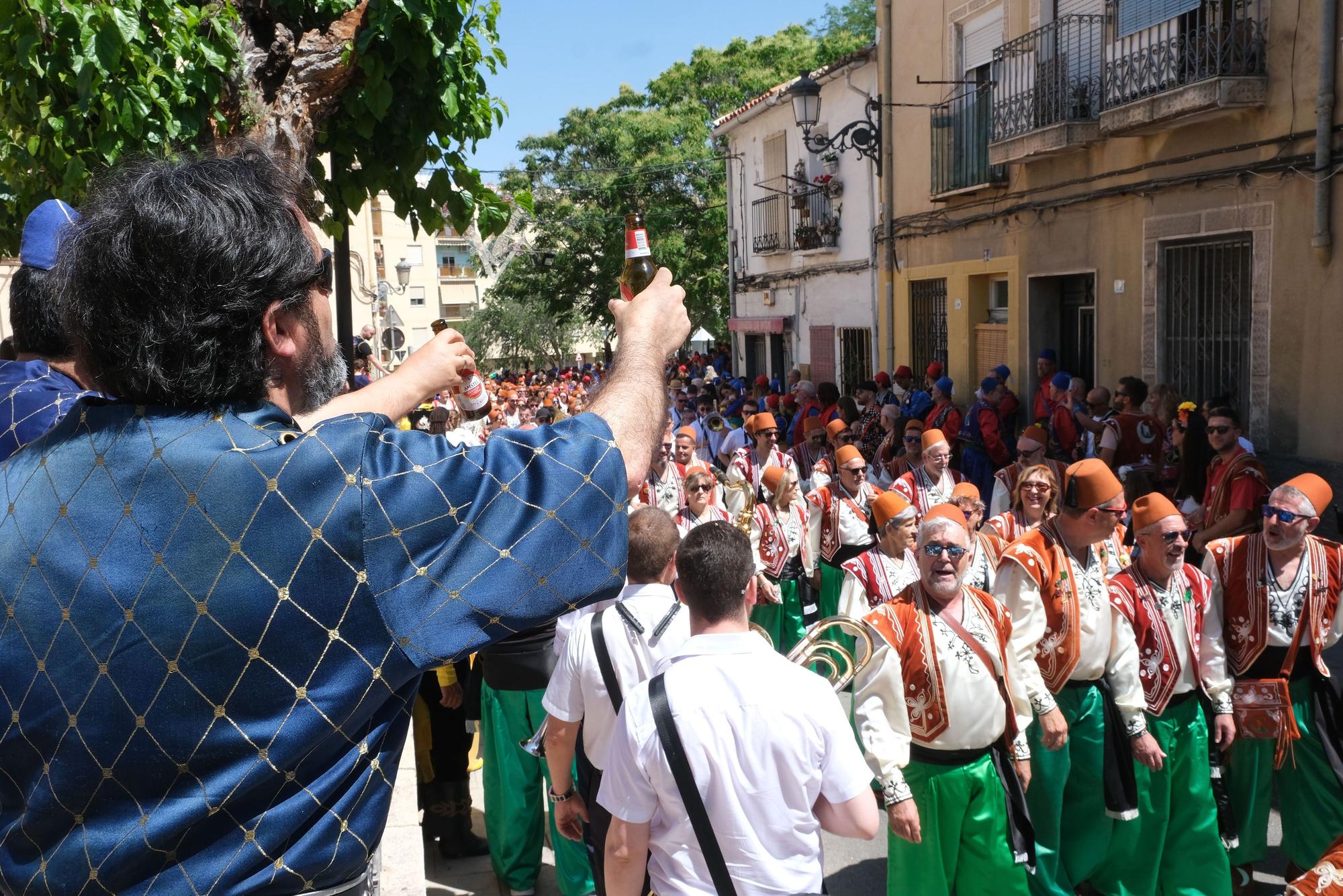 ¡Que viva Elda y San Antón!: Así ha sido el traslado del santo hasta la Iglesia de Santa Ana