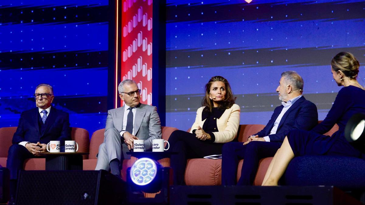 Tomás Fuertes, presidente del Grupo Corporativo Fuertes; Marc Puig, CEO de Puig; Sandra García-Sanjuán, presidenta ejecutiva de Grupo Starlite y Jorge Martínez Aspar, CEO de Aspar Team