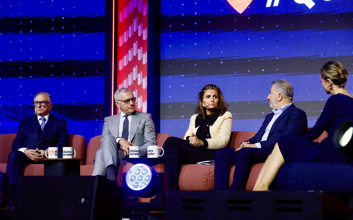 Tomás Fuertes, presidente del Grupo Corporativo Fuertes; Marc Puig, CEO de Puig; Sandra García-Sanjuán, presidenta ejecutiva de Grupo Starlite y Jorge Martínez Aspar, CEO de Aspar Team