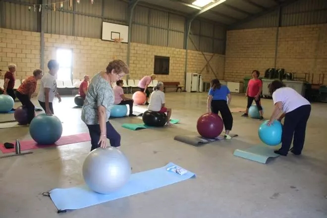 GALERÍA | Rosinos de la Requejada, en forma con un novedoso programa de pilates