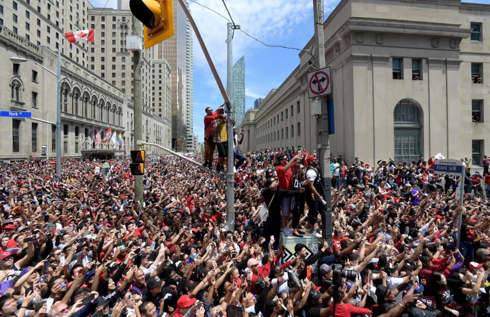 Los Raptors celebran el título de la NBA