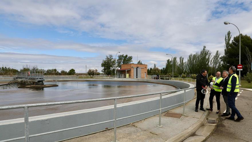 El Ayuntamiento de Zaragoza plantea ampliar seis años la concesión de la depuradora de la Cartuja