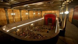 Segueix la rehabilitació del teatre, que es preveu que s’inauguri a l’octubre.