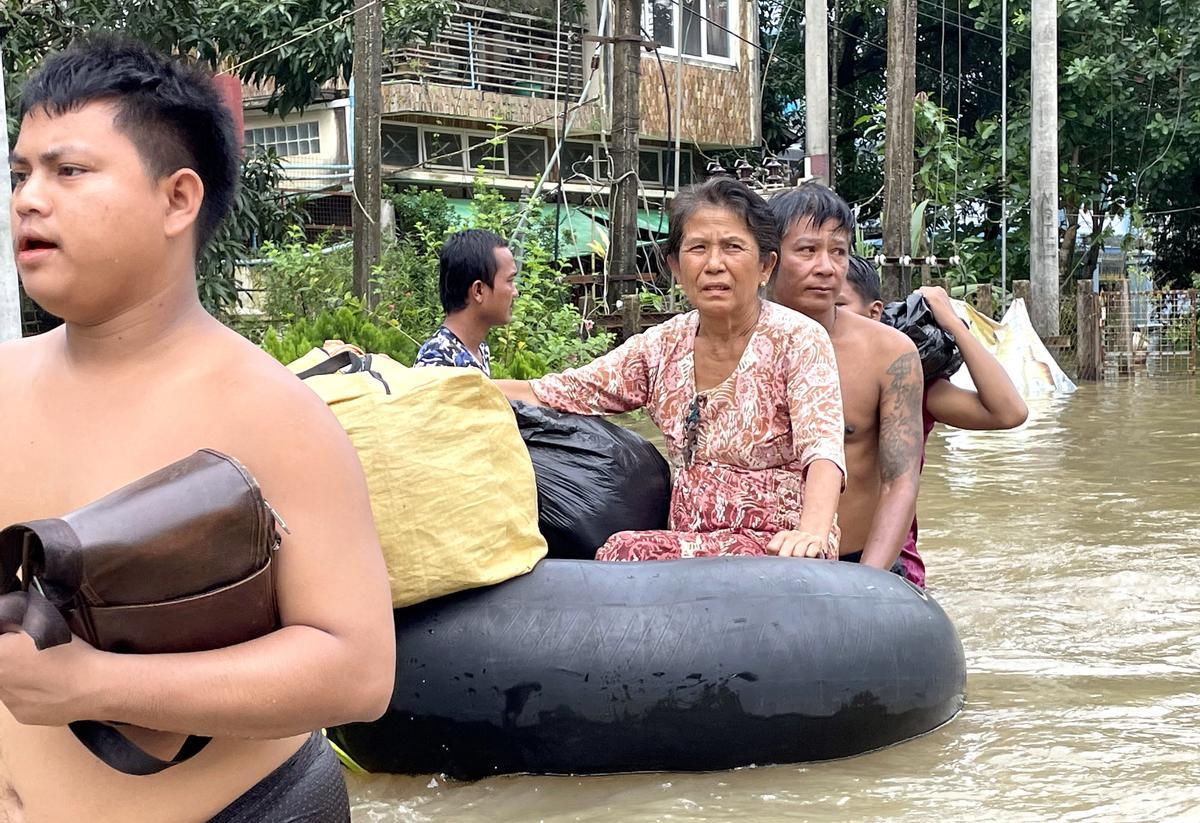 Miles de personas afectadas por inundaciones monzónicas en Myanmar