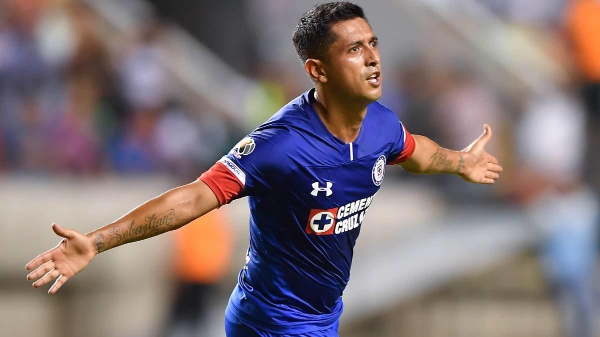 Elías Hernández solo ha podido ser campeón con el León