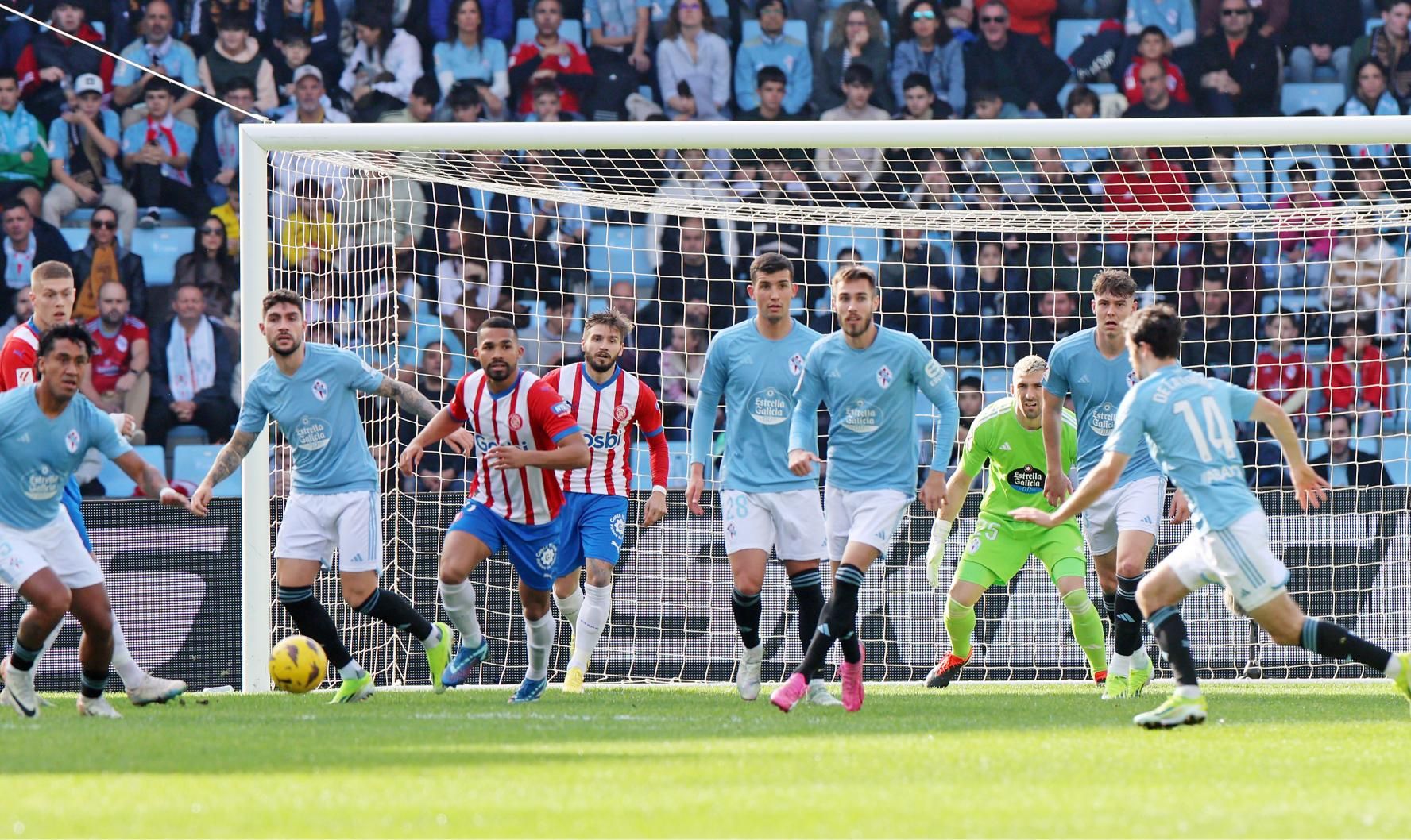 De la fiesta inicial a la decepción: las mejores imágenes del Celta-Girona