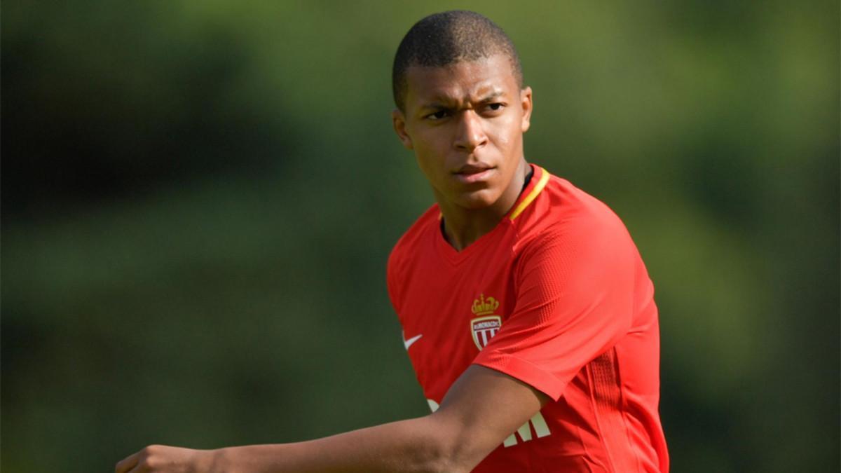 El Manchester City no renuncia todavía al fichaje de Kylian Mbappé