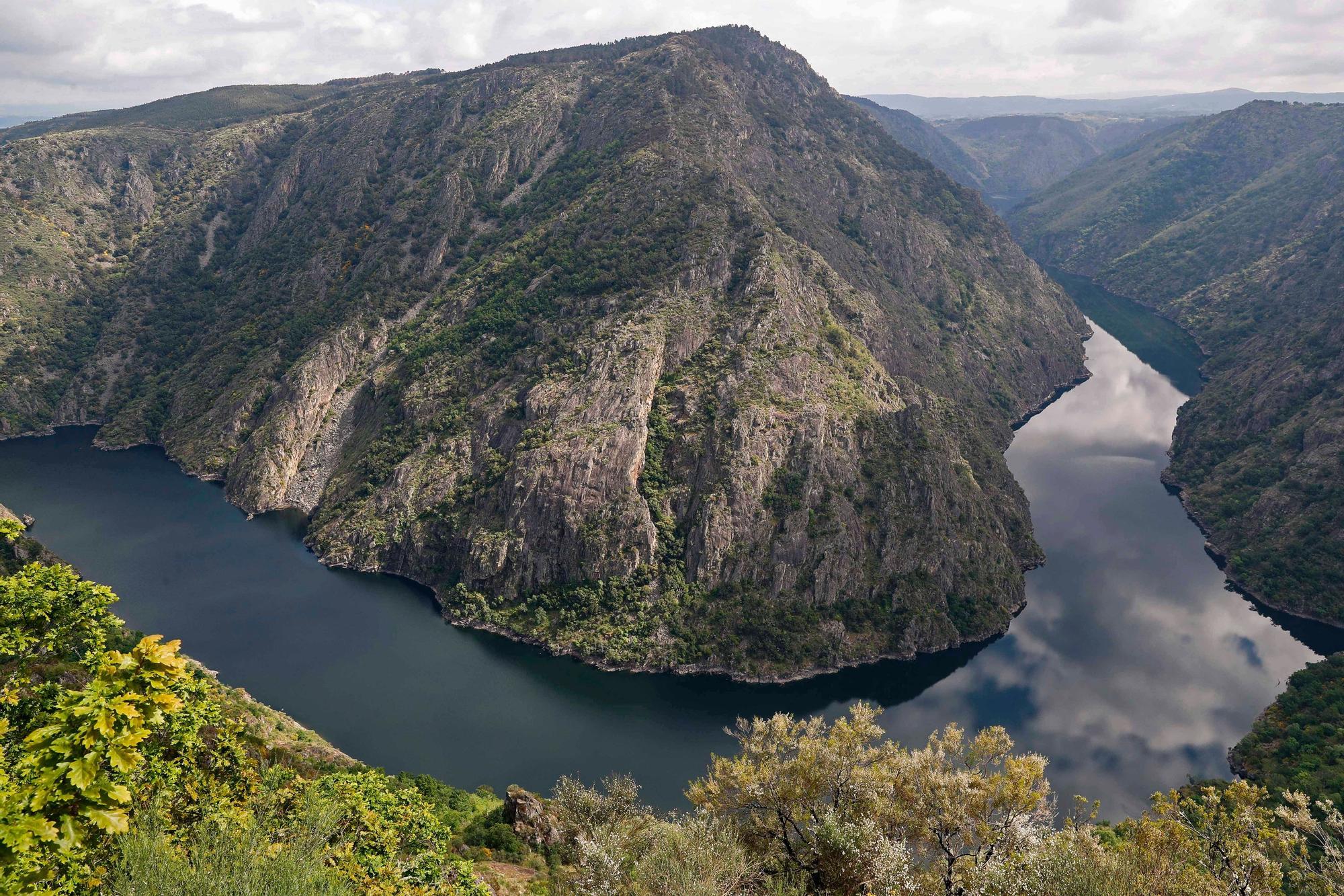 La magia de la Ribeira Sacra y los cañones del Sil, a vista de dron