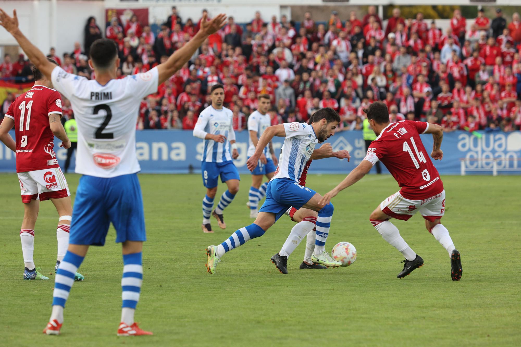 El Alcoyano se salva pese a su derrota con el Murcia