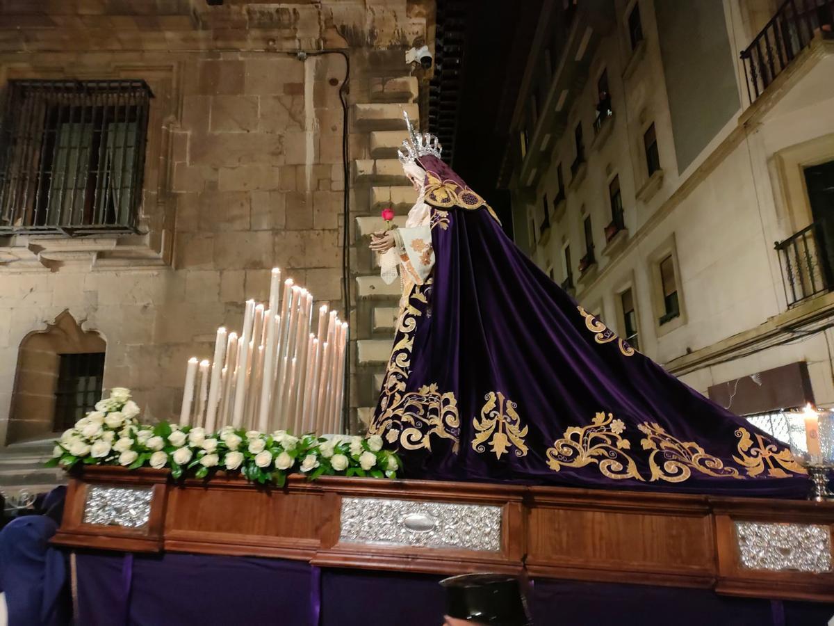 Procesión del Silencio de Semana Santa en Oviedo.