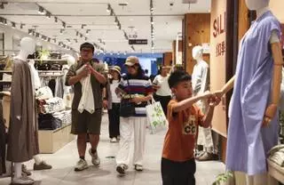 L’expansió de la moda occidental a la Xina topa amb l’impuls de marques pròpies