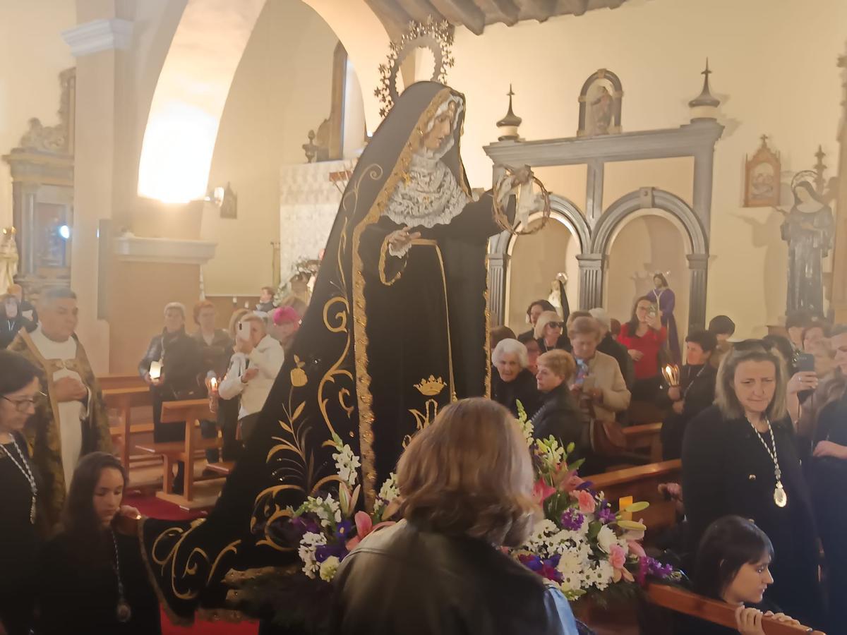GALERÍA| La procesión de La Soledad de Manganeses de la Lampreana en imágenes