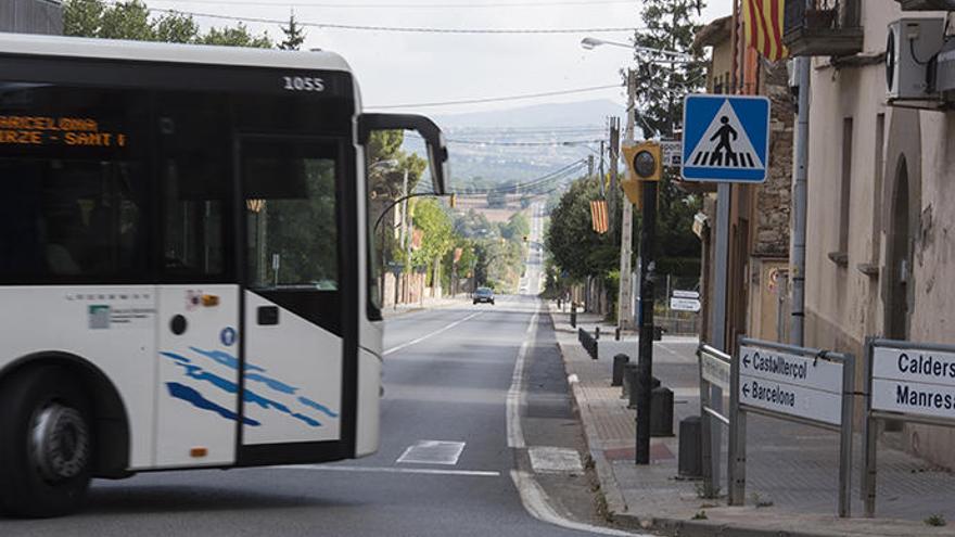 Una línia directa de bus apropa els estudiants del Moianès a la UAB