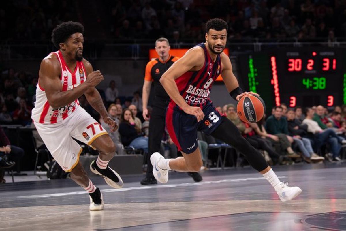 Luwawu-Cabarrot, en una acción del encuentro ante el Olympiacos