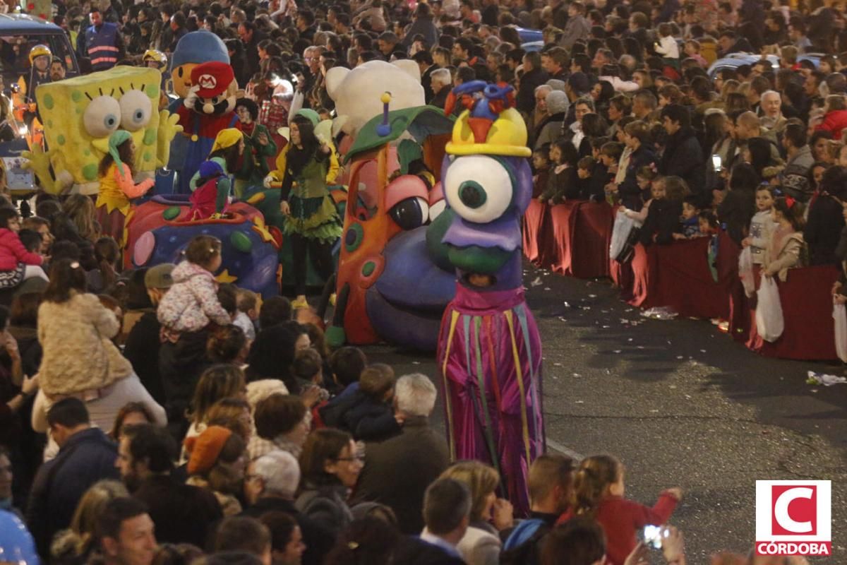 FOTOGALERÍA / Cabalgata de los Reyes Magos en Córdoba