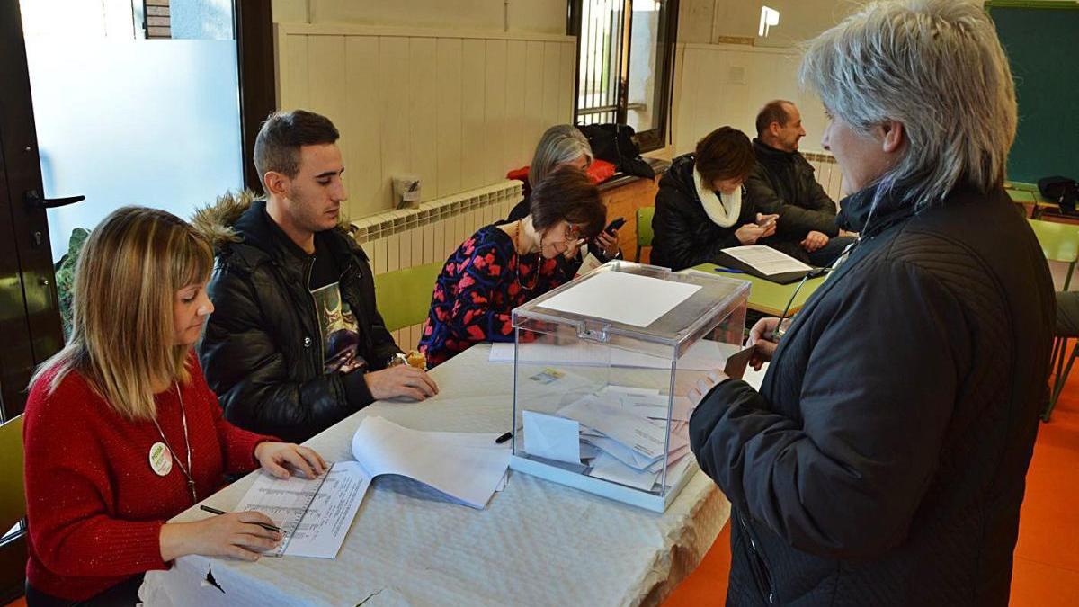 Votació a la Valldan el 2017