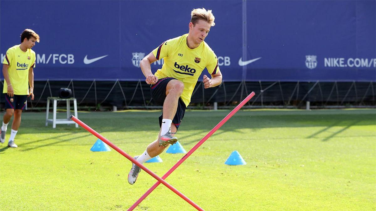 De Jong: Quedan cuatro partidos para ganar la Champions