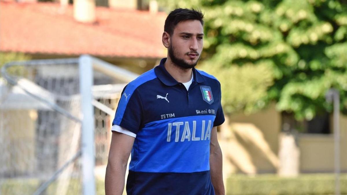 Donnarumma se ha convertido en el blanco de las críticas tras el KO de Italia