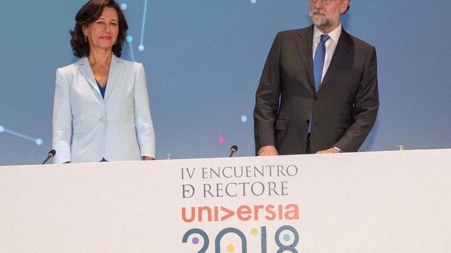 Ana Botín y Mariano Rajoy.