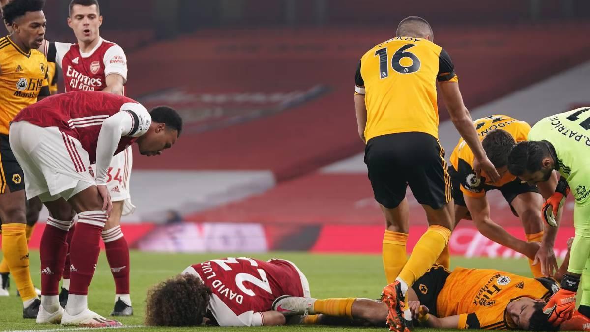 Imagen de un choque de hace unos años en un Arsenal-Wolverhampton