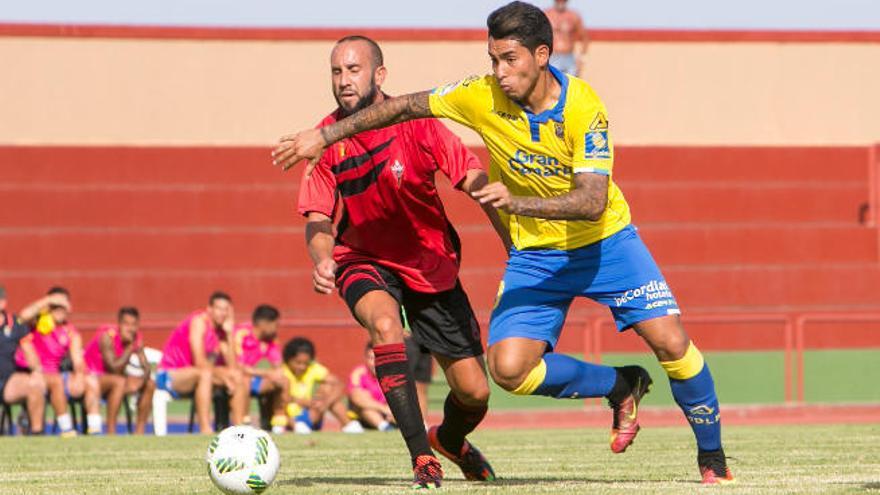 Sergio Araujo, durante el partido ante el Mensajero.