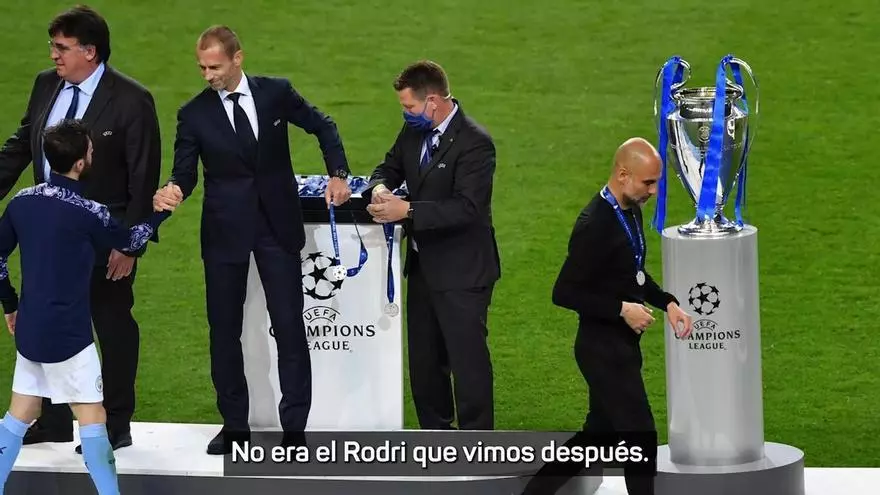 Guardiola recuerda la final de Champions de 2021: "Juguamos sin Fernandinho ni Rodri"