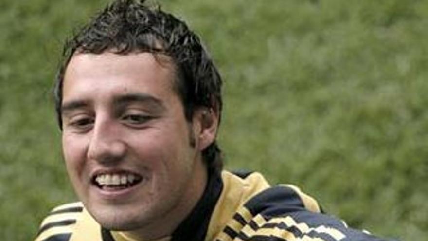 Cazorla amplía contrato con el Villarreal y no fichará por el Real Madrid