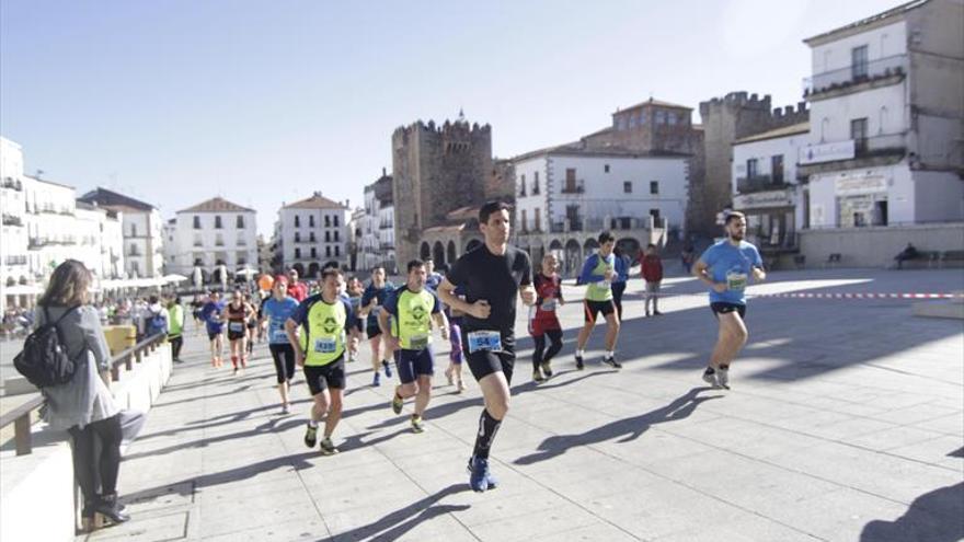 El centro se cortará al tráfico mañana durante la media maratón