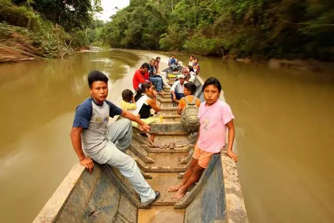 5.000 kilómetros por el río Amazonas