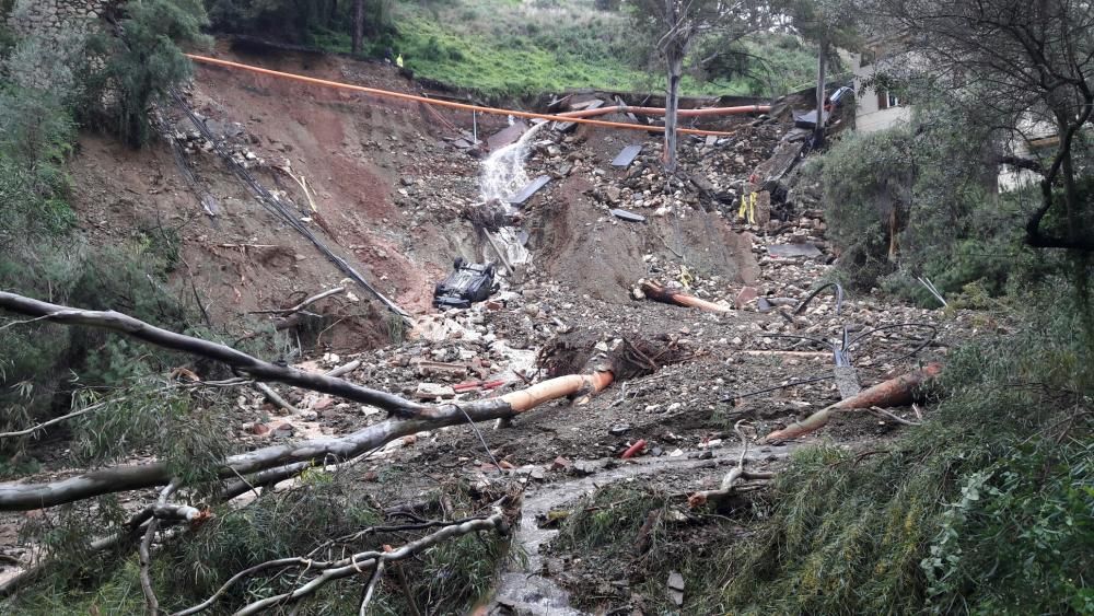 Socavón en Cerrado de Calderón