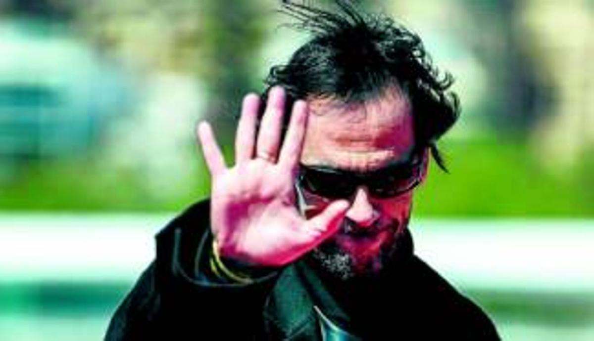 El drama 'Por un puñado de besos' provoca risas