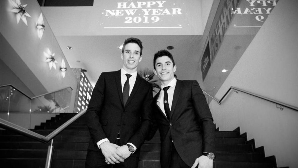 Àlex y Marc Márquez felicitan el año a sus fans