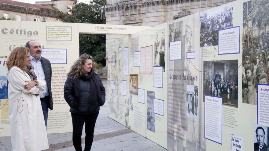 Inauguración de la exposición, ayer en Montero Ríos. | // FDV