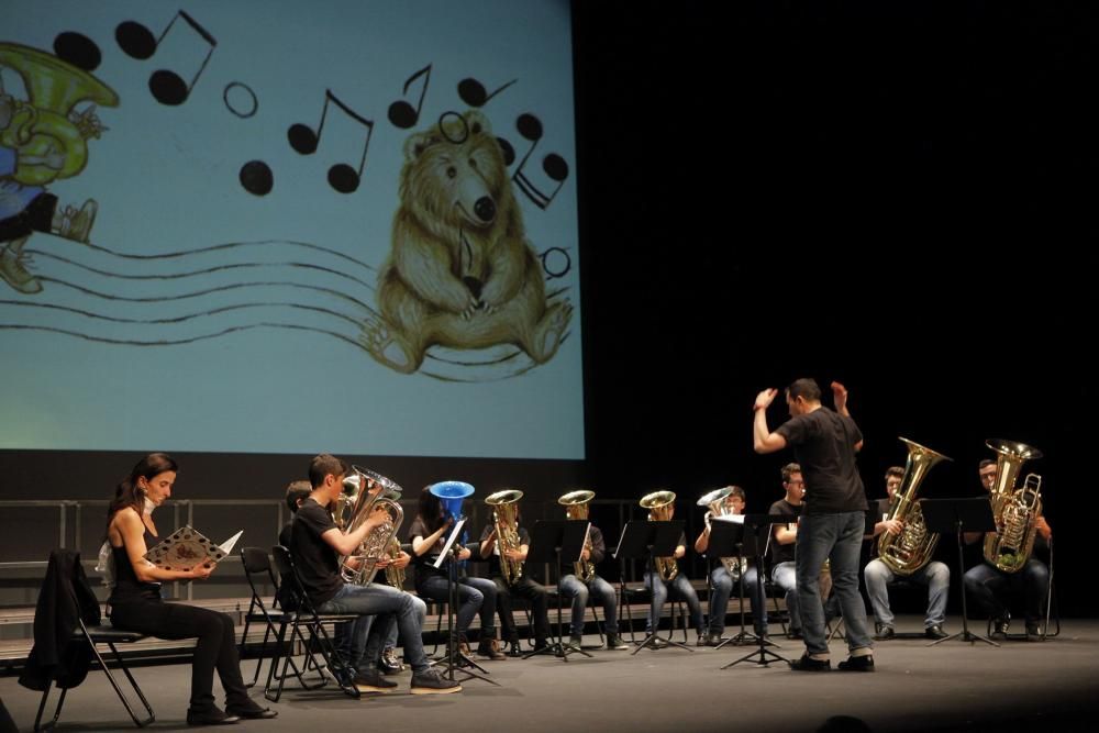 Cuentacuentos en el teatro Jovellanos