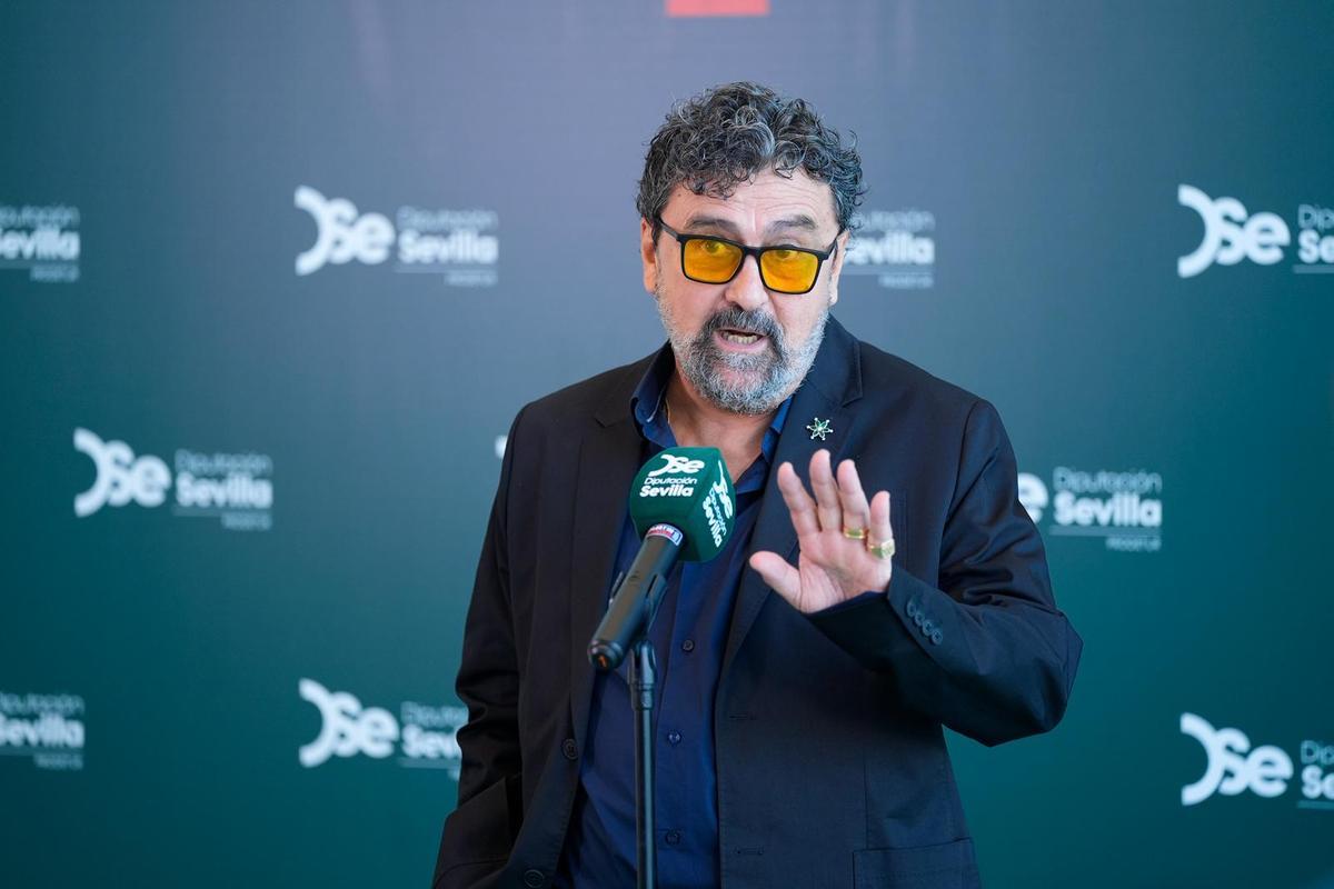 El artista Paco Tous.